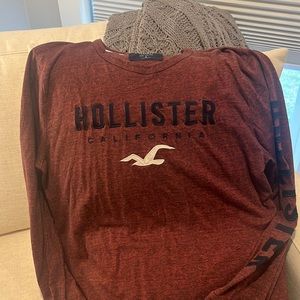 Hollister long sleeve T-shirt. Gently worn condition
